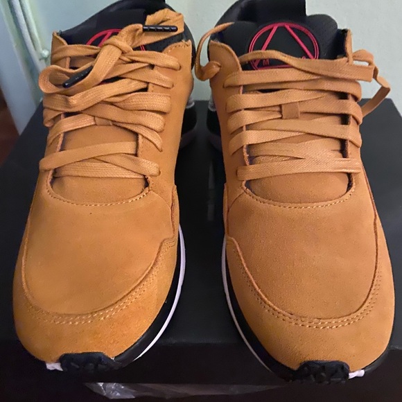 Unisex Alexander McQueen hybrid suede sneakers. - Picture 5 of 8